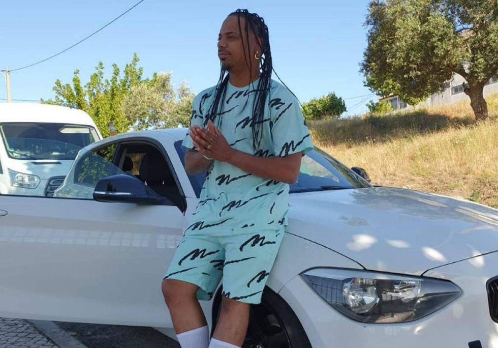 dt.common.streams.StreamServer 6 1