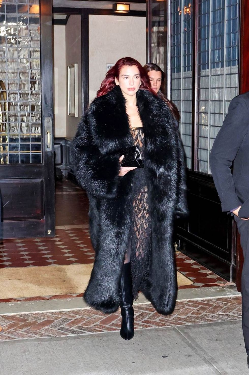 Dua Lipa 1 back grid