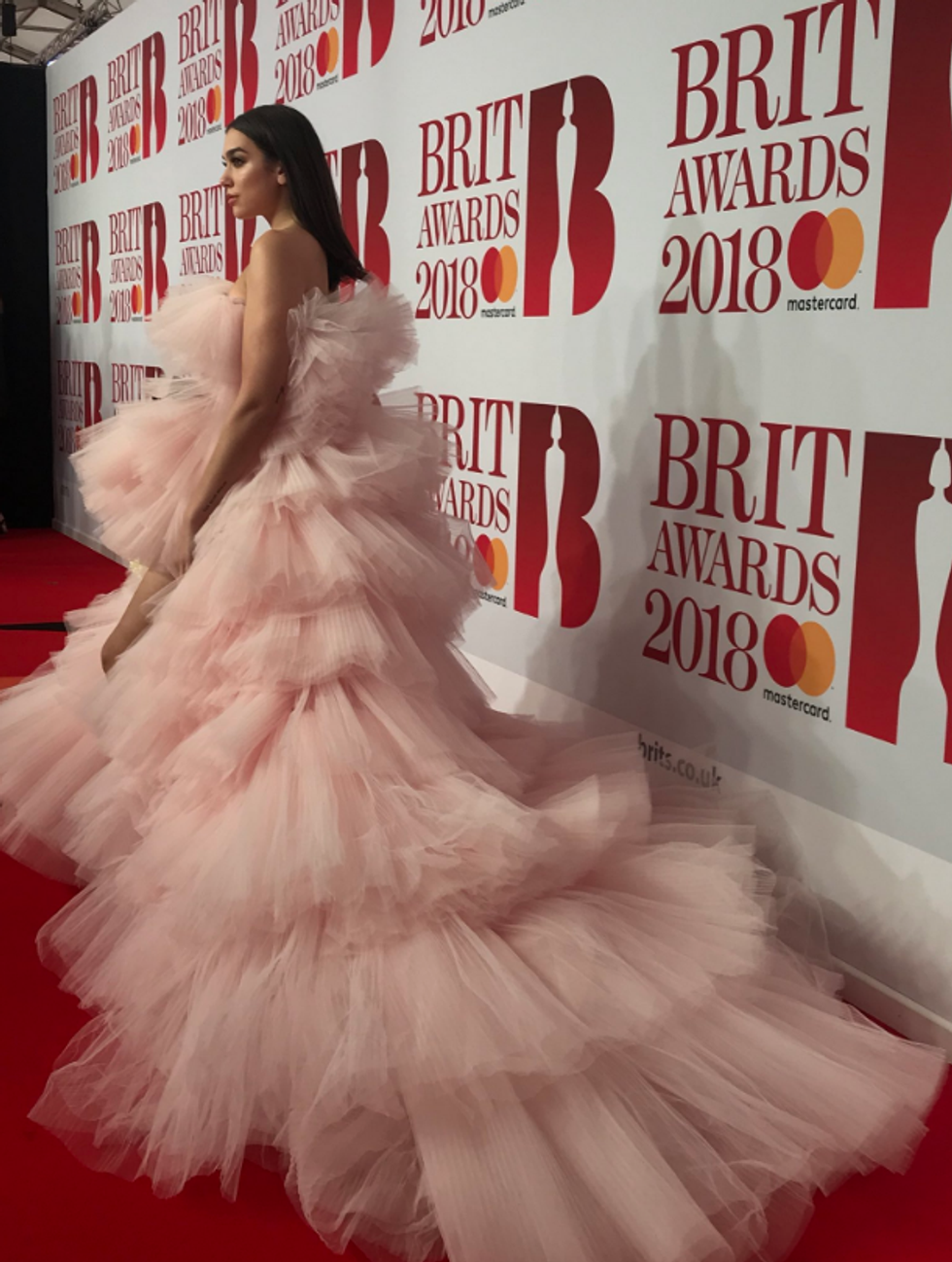 Dua Lipa brit awards 2