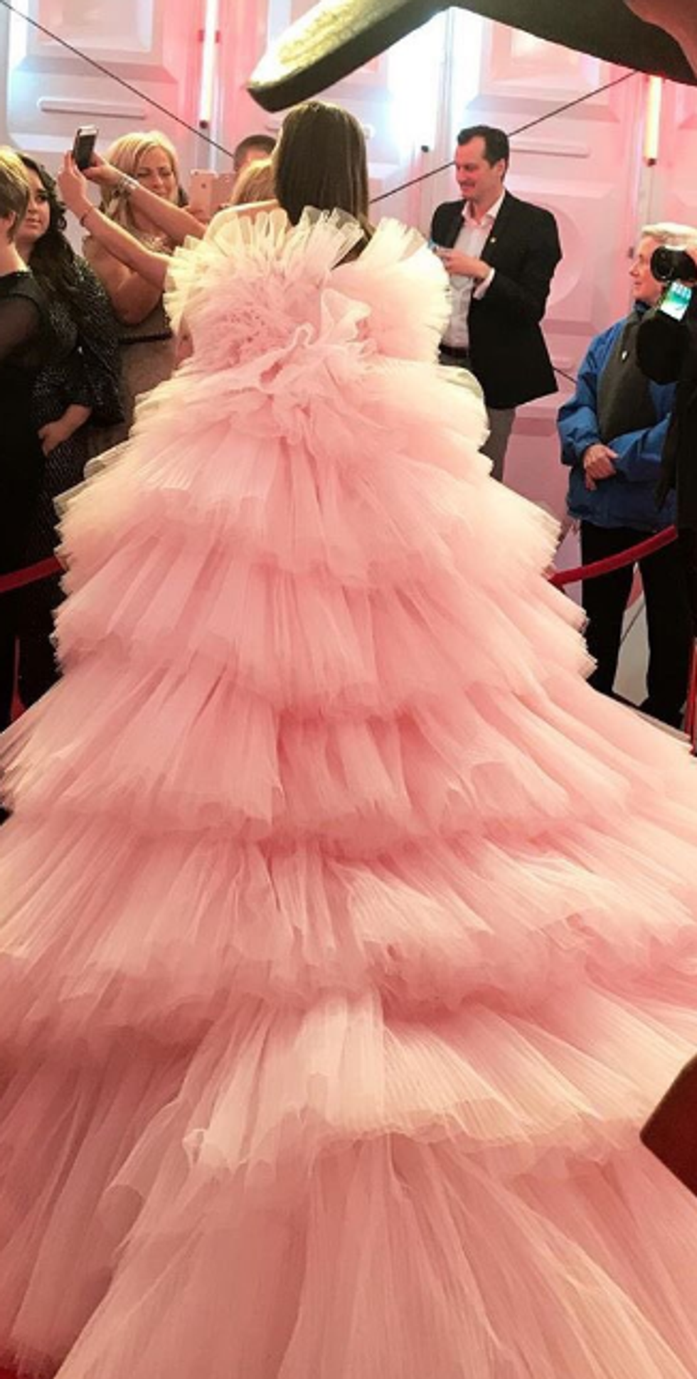 Dua Lipa brit awards 8