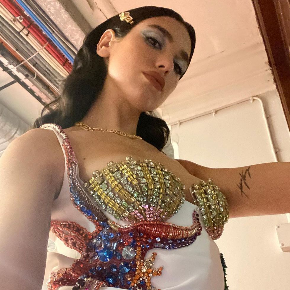 dualipa 125929285 423957341952528 3508613411604858308 n