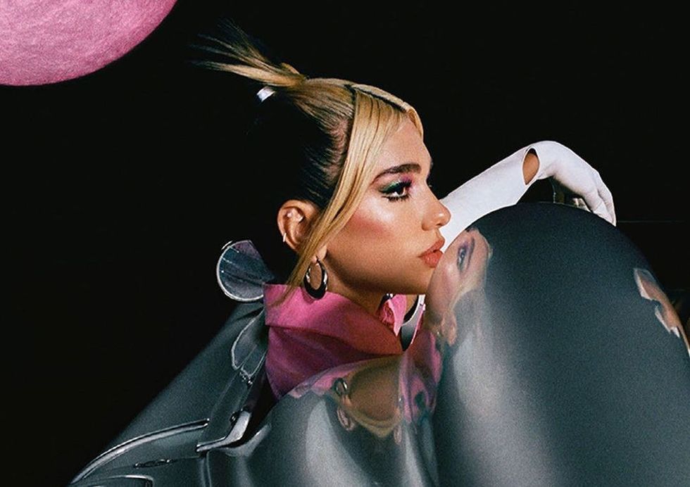 dualipa 162923957488258045681456719450036556275149n e1617952135846