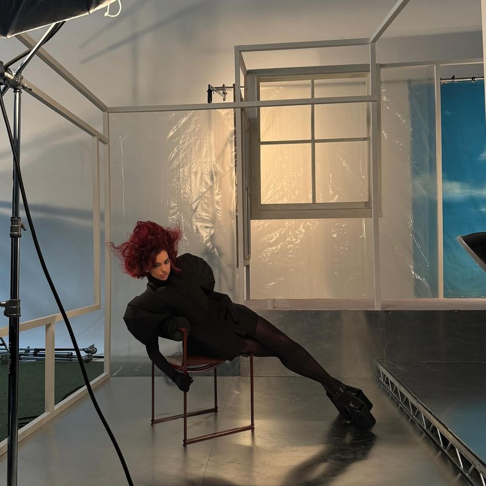 dualipa 1713453337 3349011786731026316 12331195