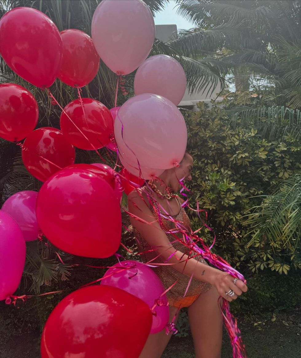 dualipa 1724319509 3440163845307508608 12331195