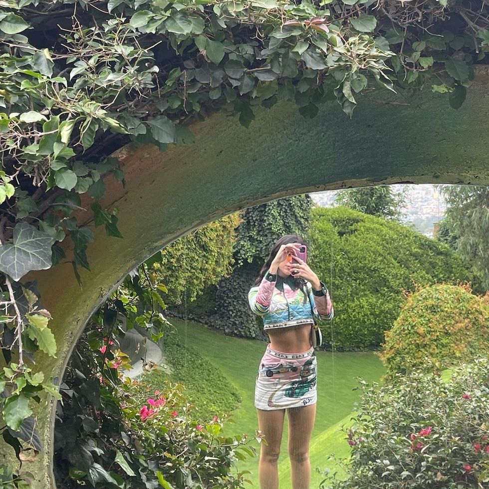 dualipa 218924162 357744462586308 8192743180652230512 n