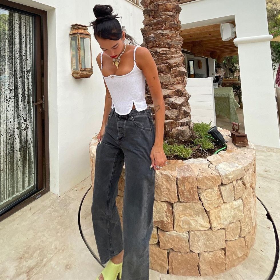 dualipa 239116087 433572341288813 2971000811349297317 n