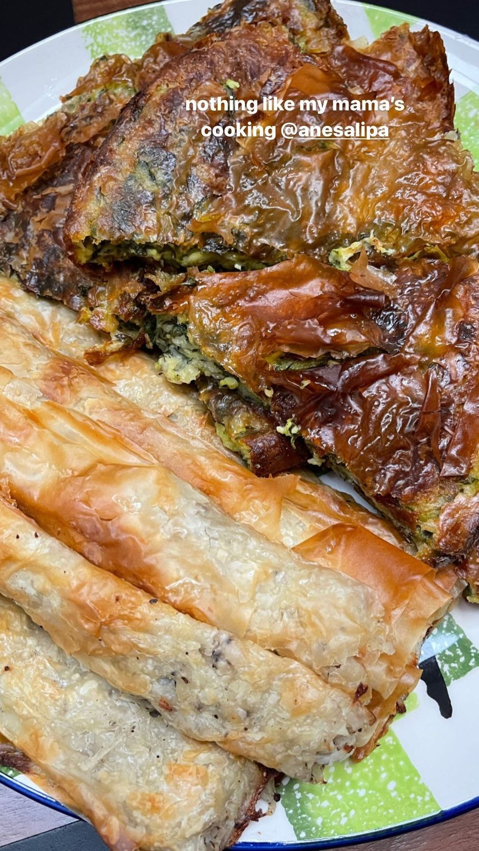 dualipa 241487205 2690691321076061 2678994270911562609 n