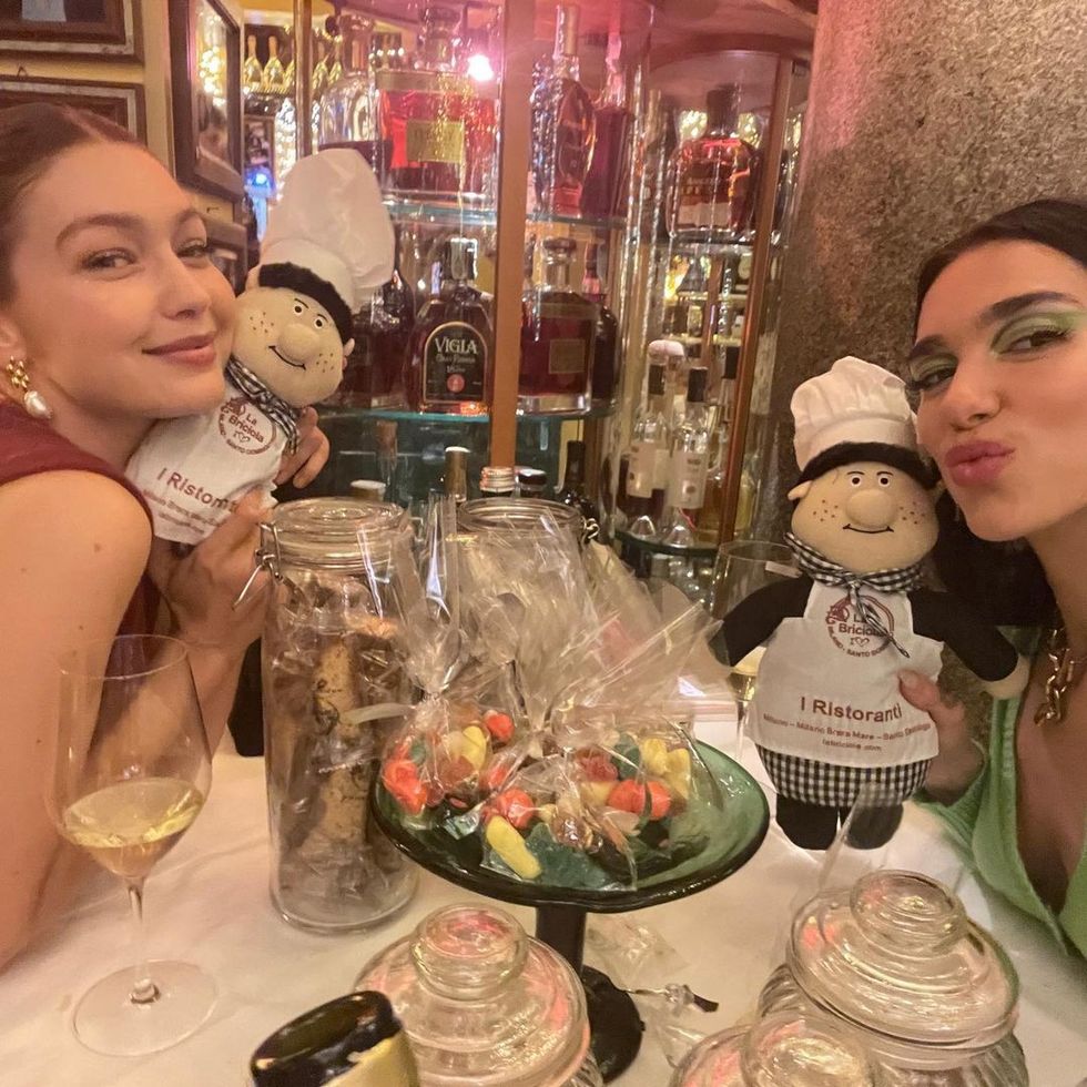 dualipa 242767623 398955531638142 3720045798473378413 n