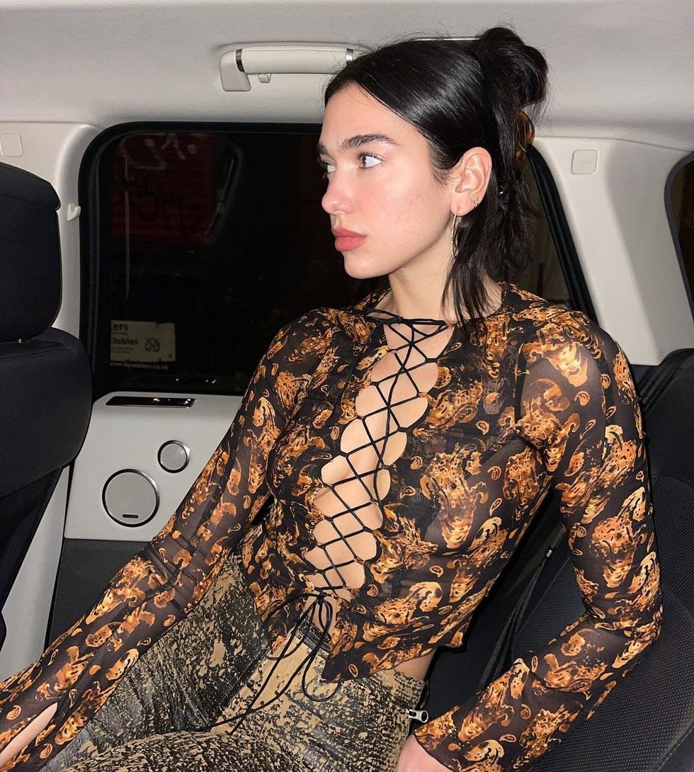 dualipa 245790824 679793523013006 4508206511206916599 n