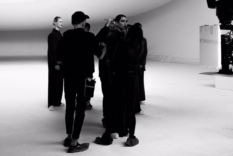 dualipa 26154198 401782003585652 7345416067923050496 n