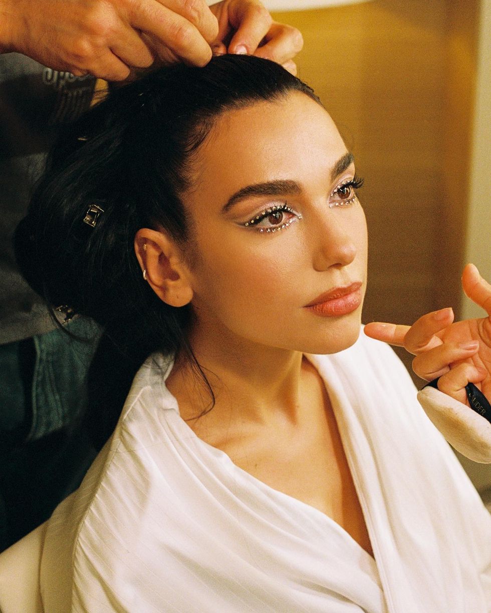 dualipa 277454231 520202483045264 8705755161002911795 n