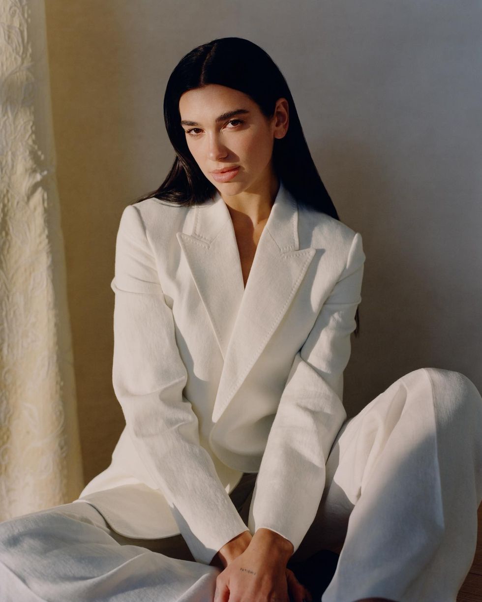 dualipa 280217670 610497390343344 1716574091401263736 n