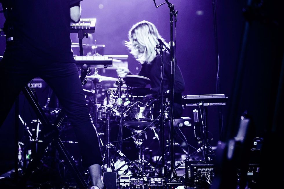 dualipa 28151411 1844235185873868 1515813595072430080 n