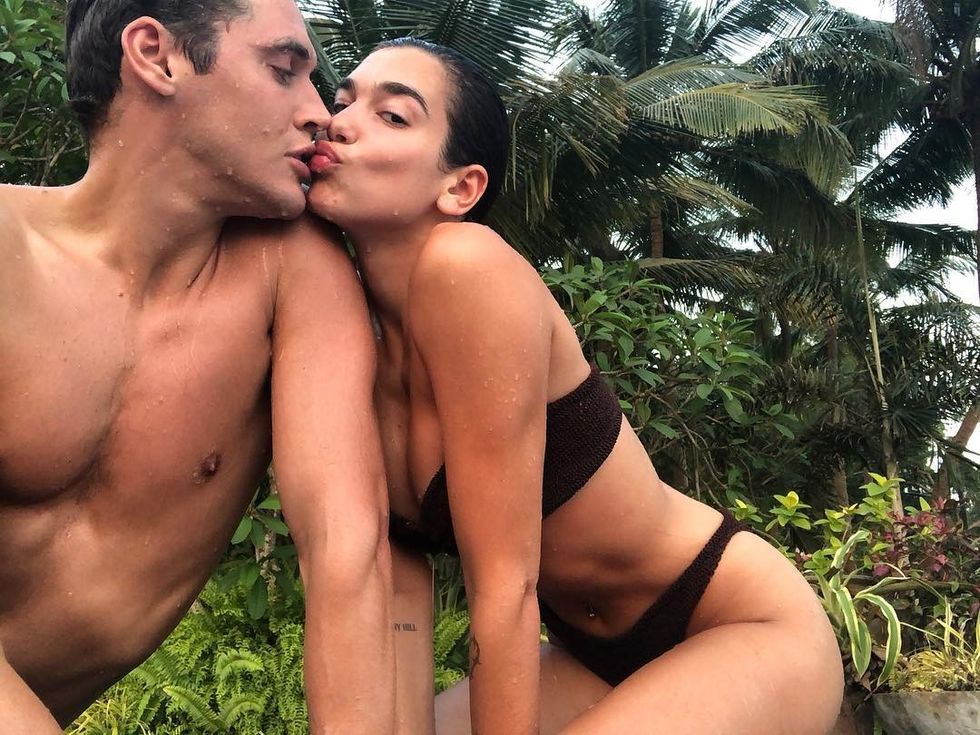 dualipa 43817818 321680238646859 7497205163526812328 n