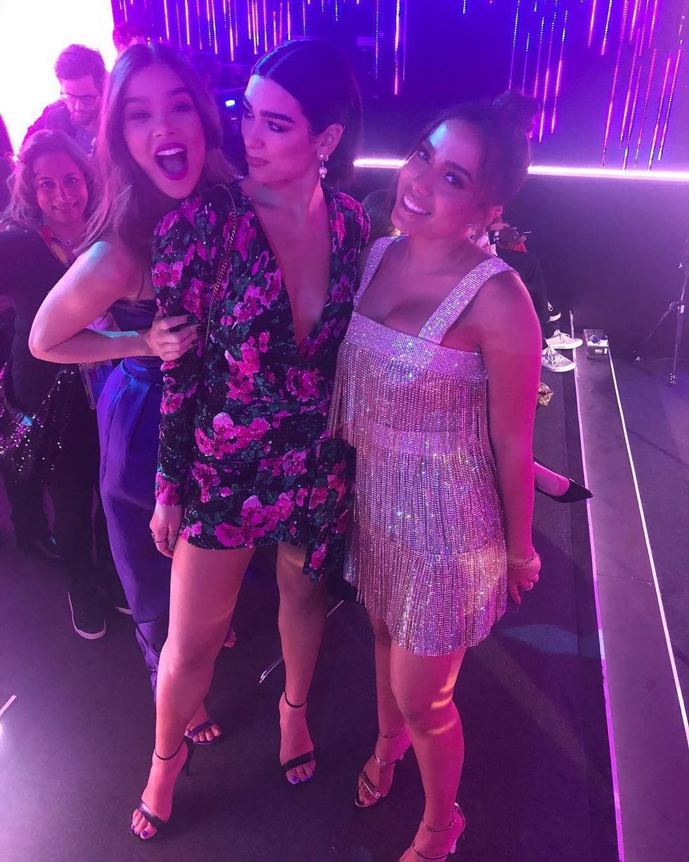 dualipa 44528943 1925661977739096 5049341491743867926 n