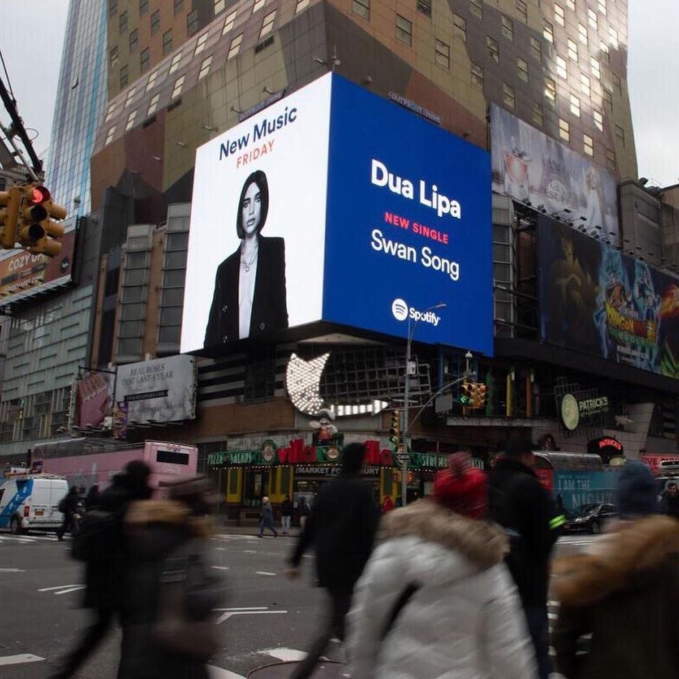 dualipa 50543079 565564890574384 4652372404626608830 n