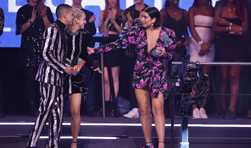 DuaLipa e1541368215624