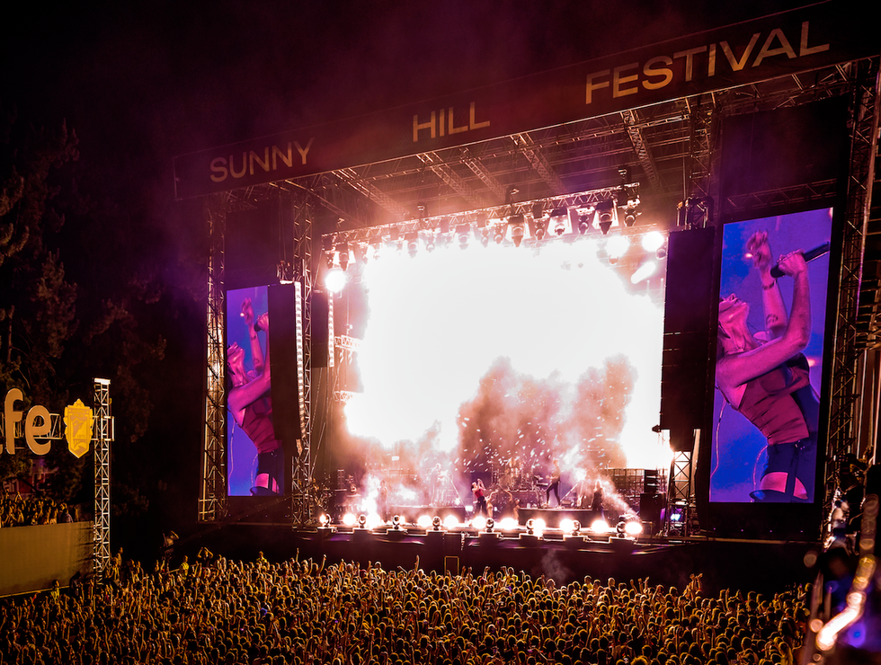 DUALIPA SUNNYHILLFESTIVAL