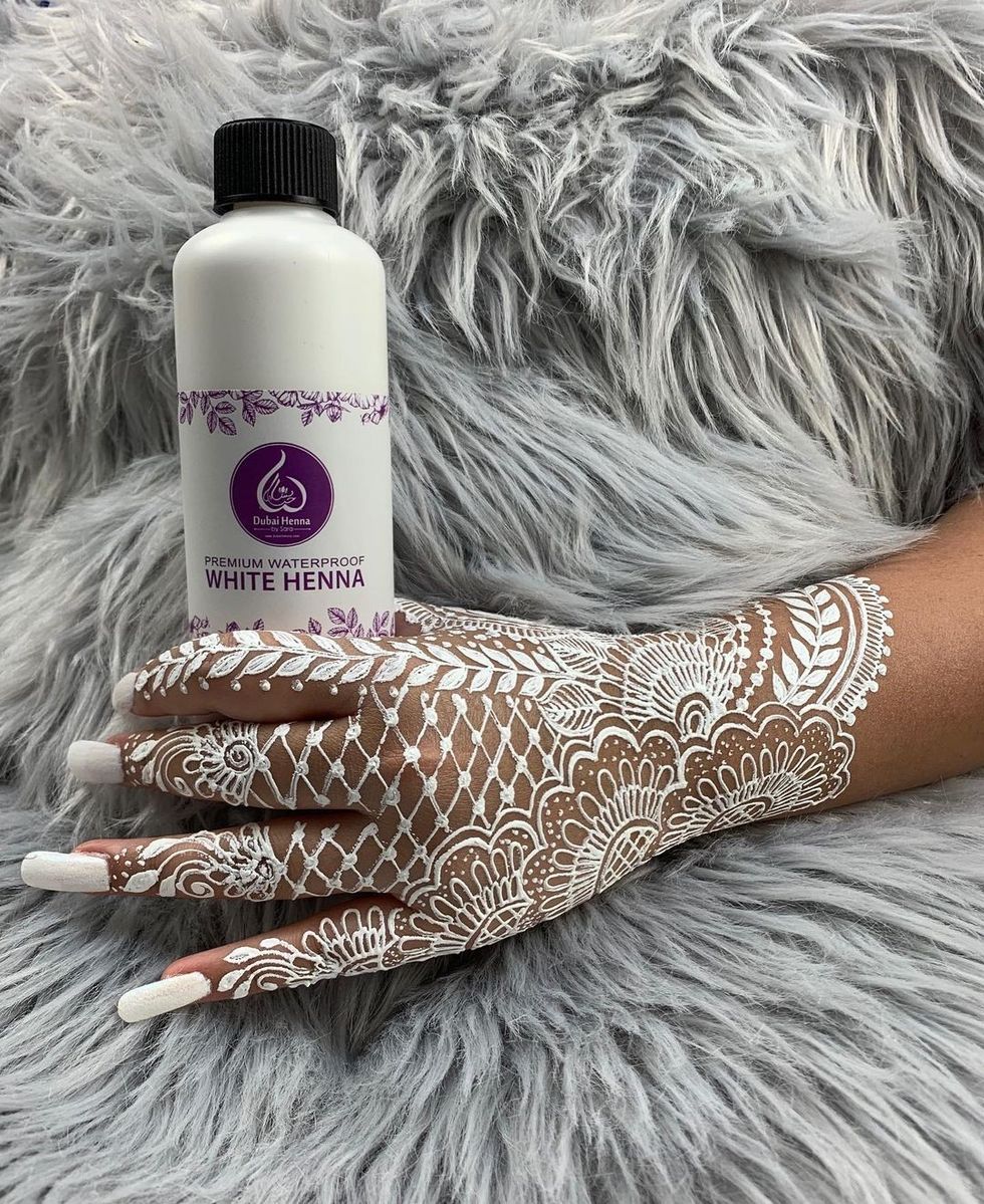 dubaihennabysara 972427328452506159691492868396834153261602n