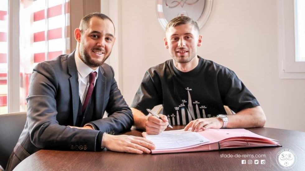 Dx2g4a XgAALAU9 e1548523812295 1