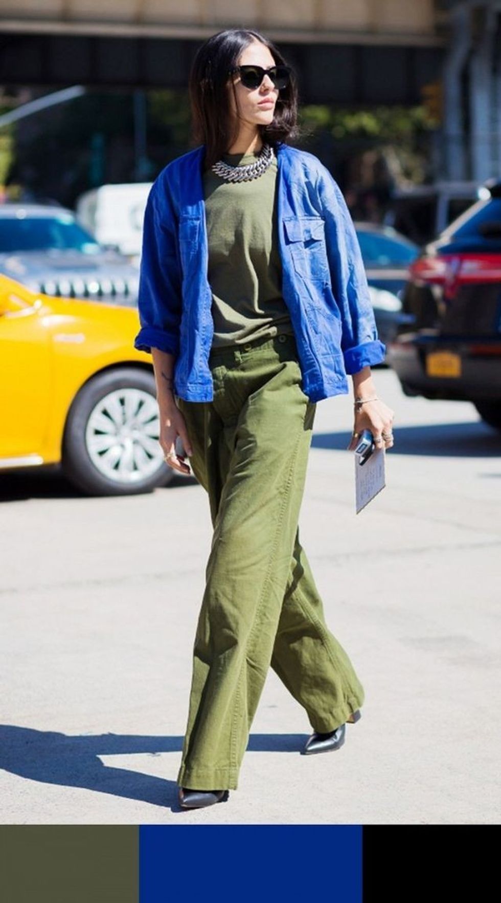 E gjelbër ulliri + e kaltër + të zezë