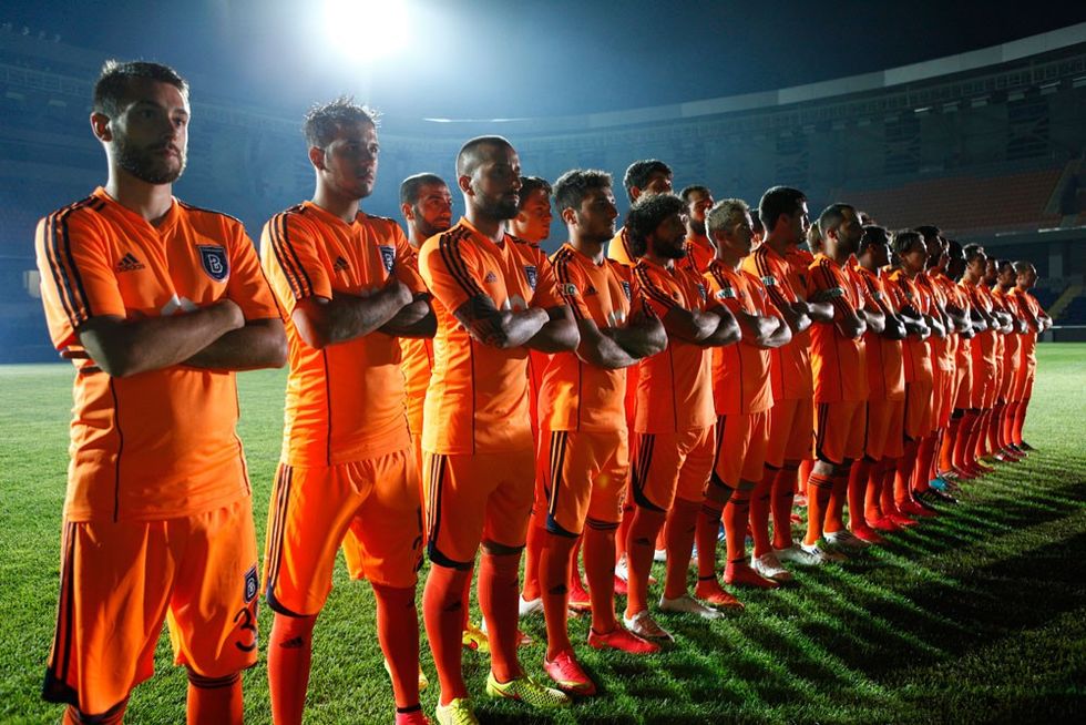 E themeluar në vitin 1990 skuadra nga Stambolli lider në Turqi