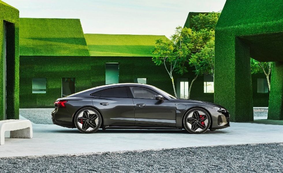 e085027a fb17 4473 915e de865e360734