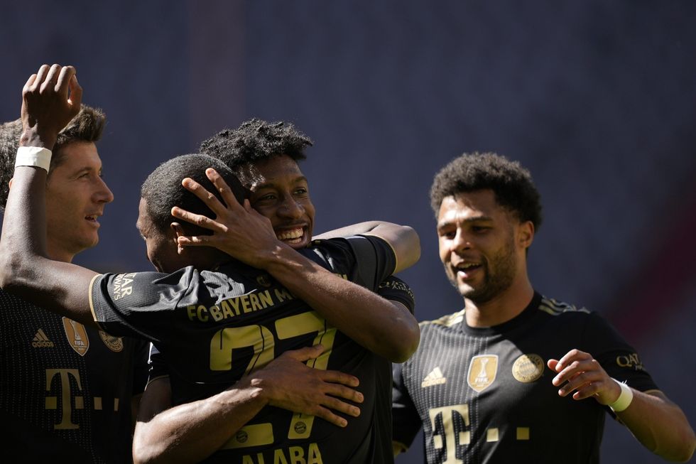 E1 7yWcX0AYpJSq scaled