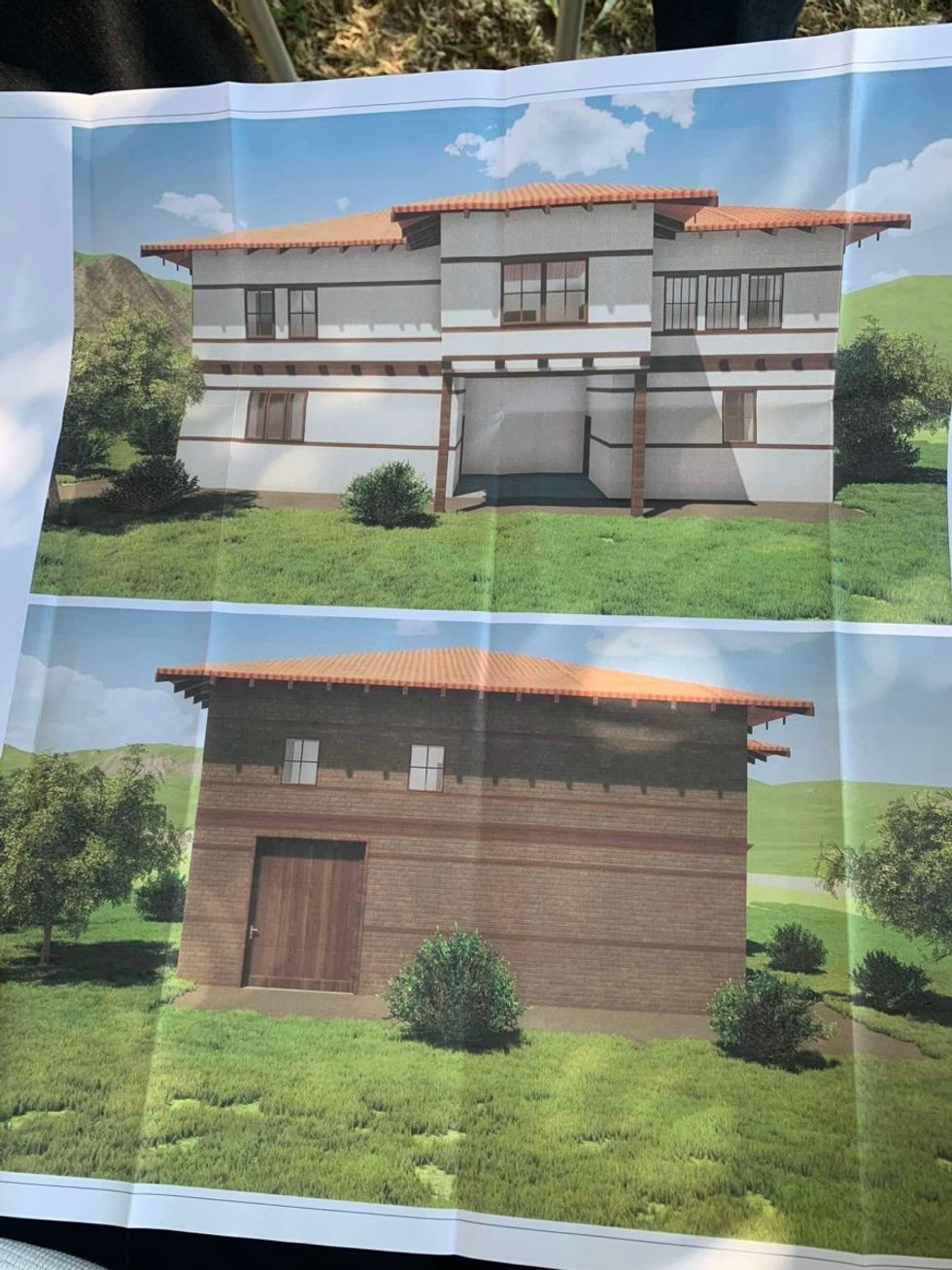 e15e06ba 7d33 400b 91c2 ae2868cb8ba8