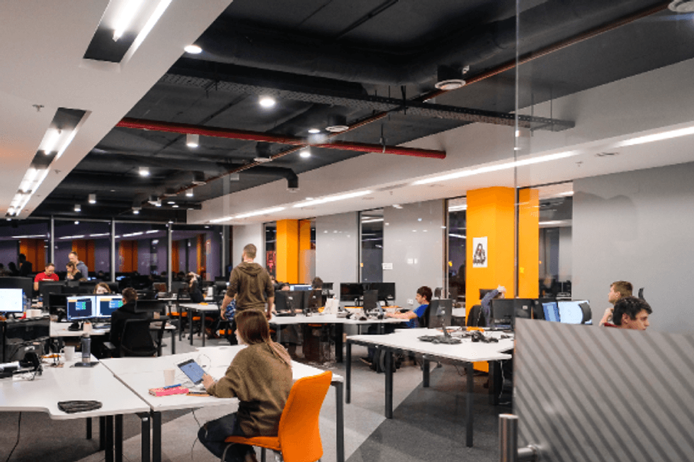 e18e8ef6 136f 4116 8ed7 11c50713d822