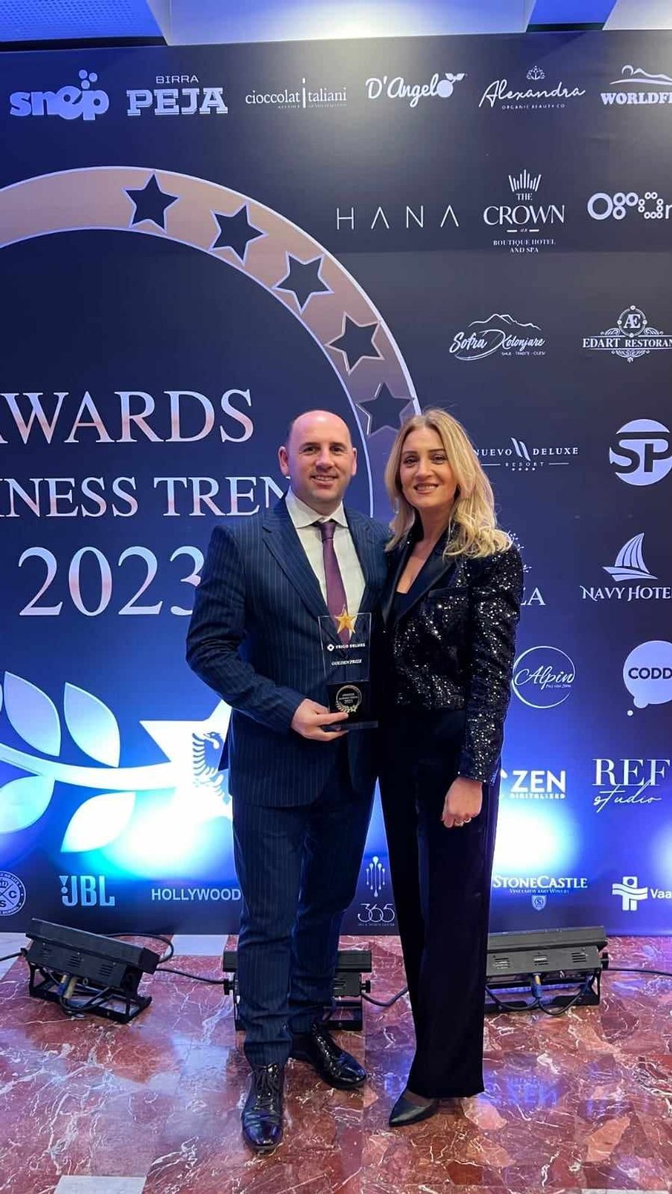 e1c6e87b 70b9 4bc5 a9ff 90c367887637