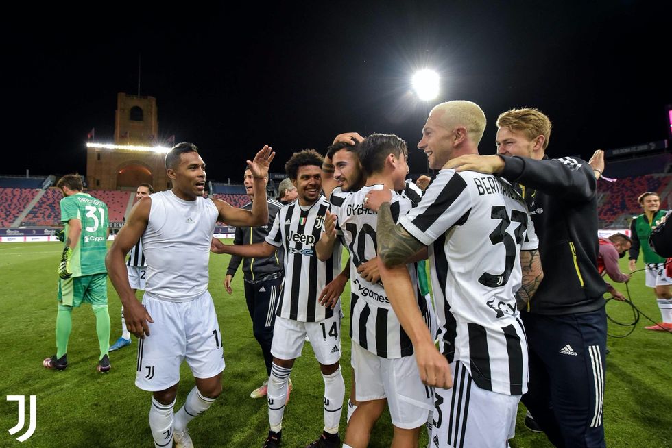 E2GhmiUXsAMOukQ scaled