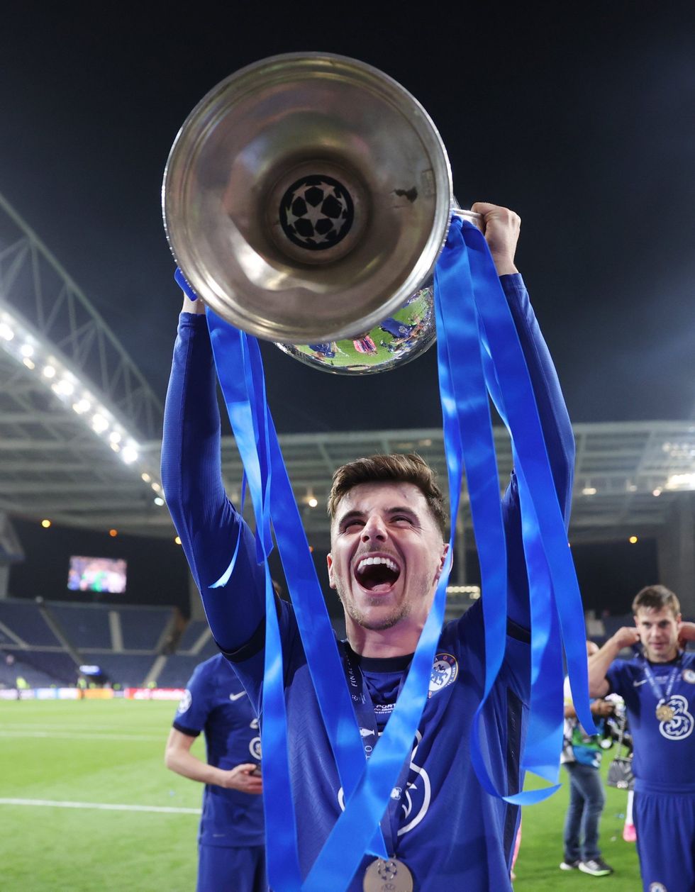 E2lkD 3WQAIdSkB scaled