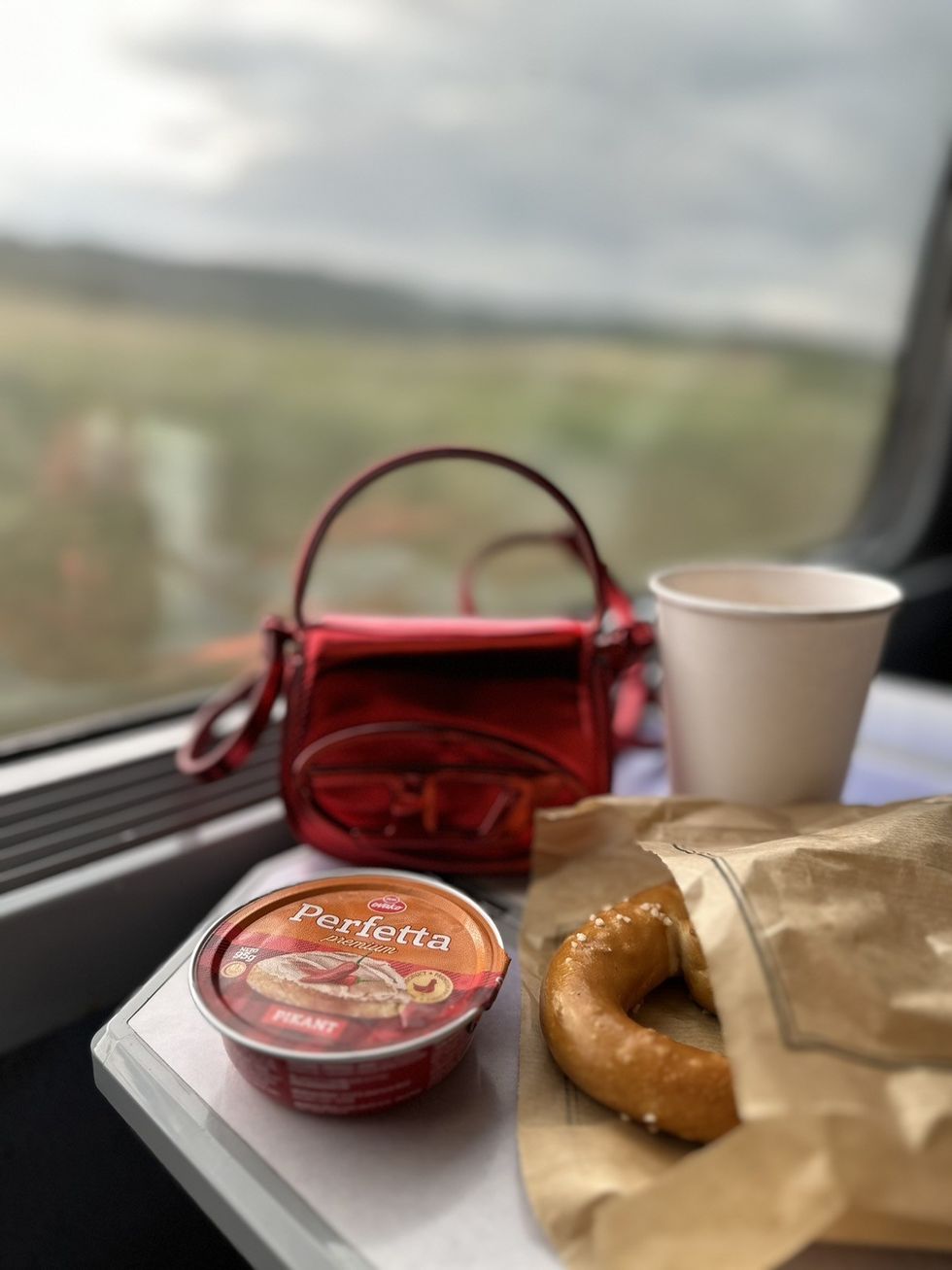 e4921868 13f0 41d8 a5f9 5790ff0755e9