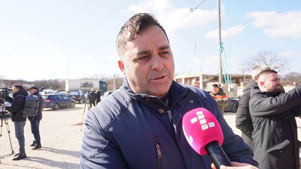 e812dea1 21eb 4f22 9c51 b414036f43d8