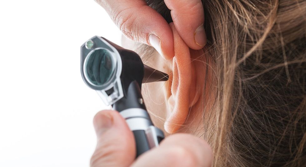 ear hearing checked looking KatarzynaBialasiewicz iStock 453441599