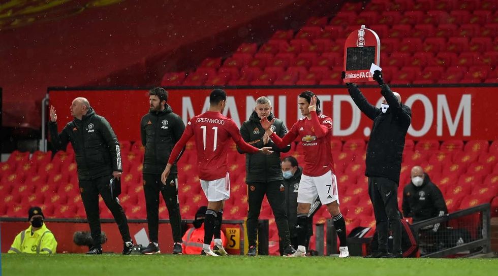 eb5df6fb4359a0a82cf6d26e8126cd61o2