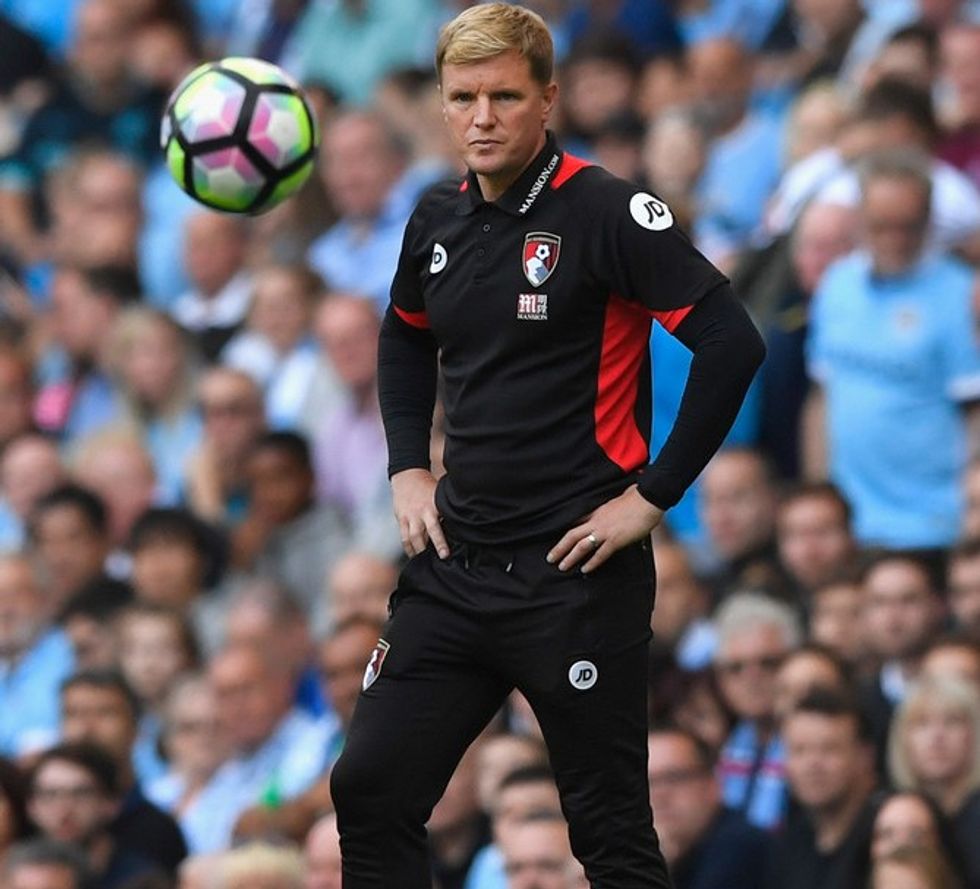 Eddie Howe konsiderohet si trajner me perspektivë.