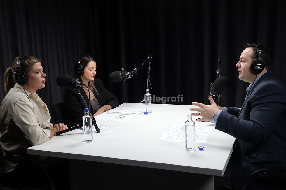 Edita Doli – Muhaxhiri dhe Rrezarta Delibashzade – Krasniqi podcast interviste foto Ridvan Slivova 13