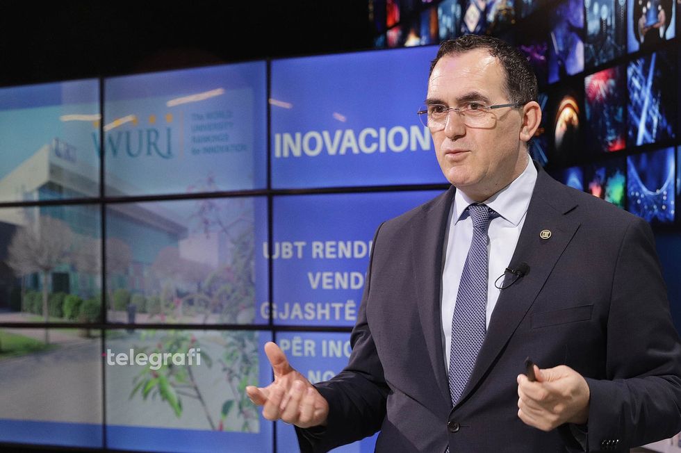 Edmond Hajrizi Rektor i UBT se foto Ridvan Slivova 15