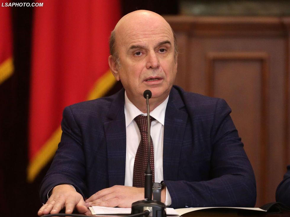 Braktisja e bujqësisë si strategji gjunjëzimi!