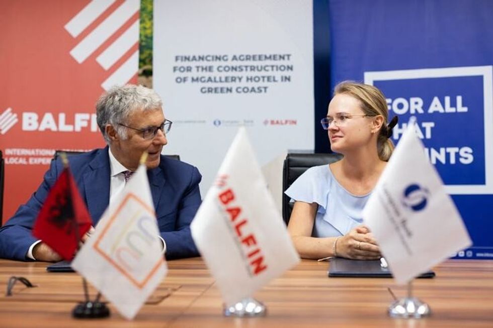 efd3d487 4c53 4efb a7c0 a23ae4b86653