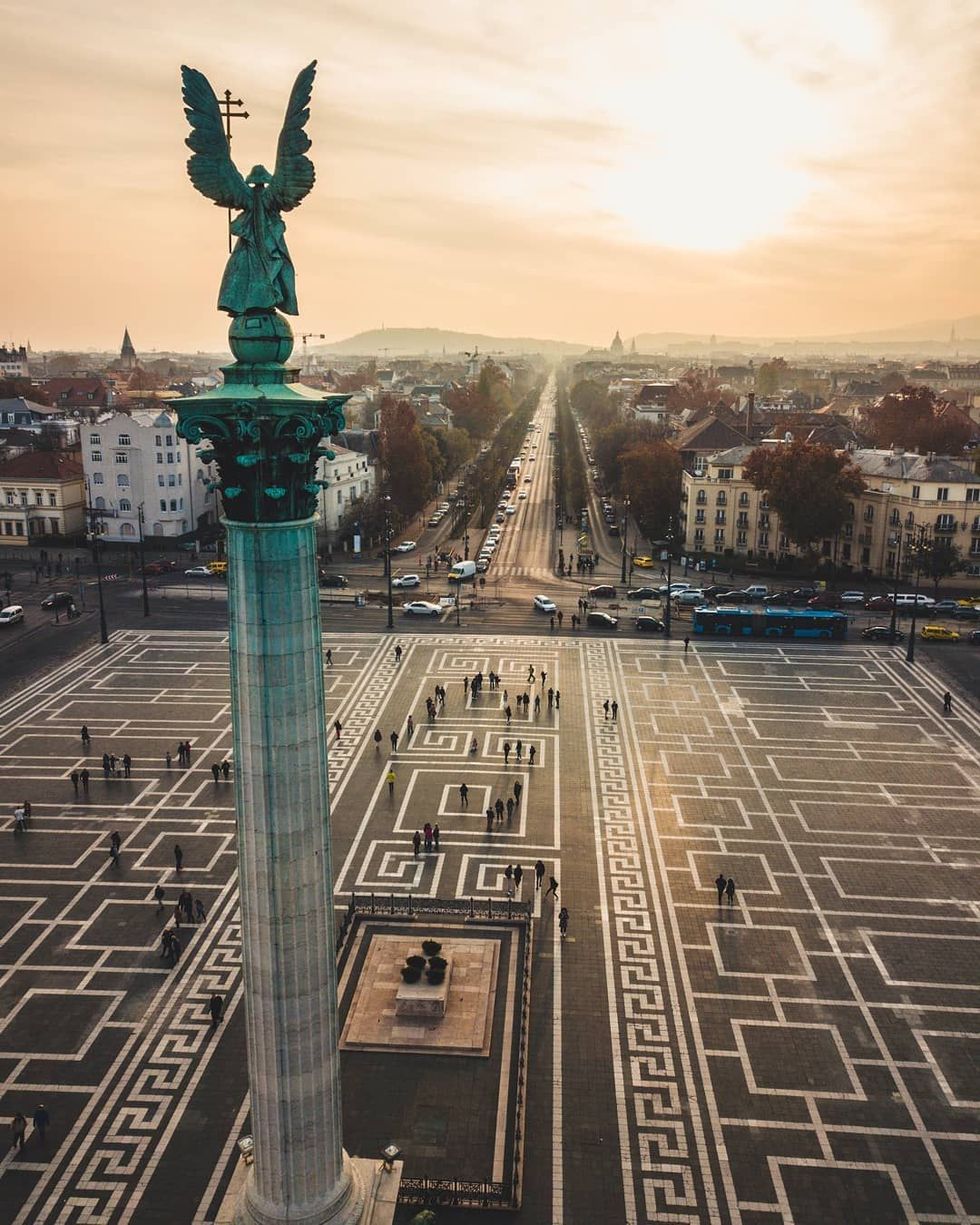 effac3a9bc010899008c9ee8cd3c3239