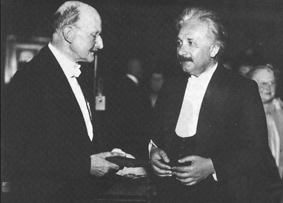 Einstein Planck