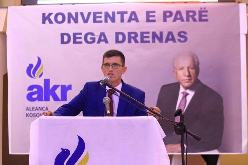 elmi-tghaci_1477654944-3772476