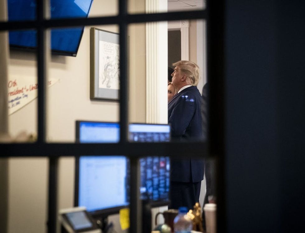 ELN TRUMP 11 60276839