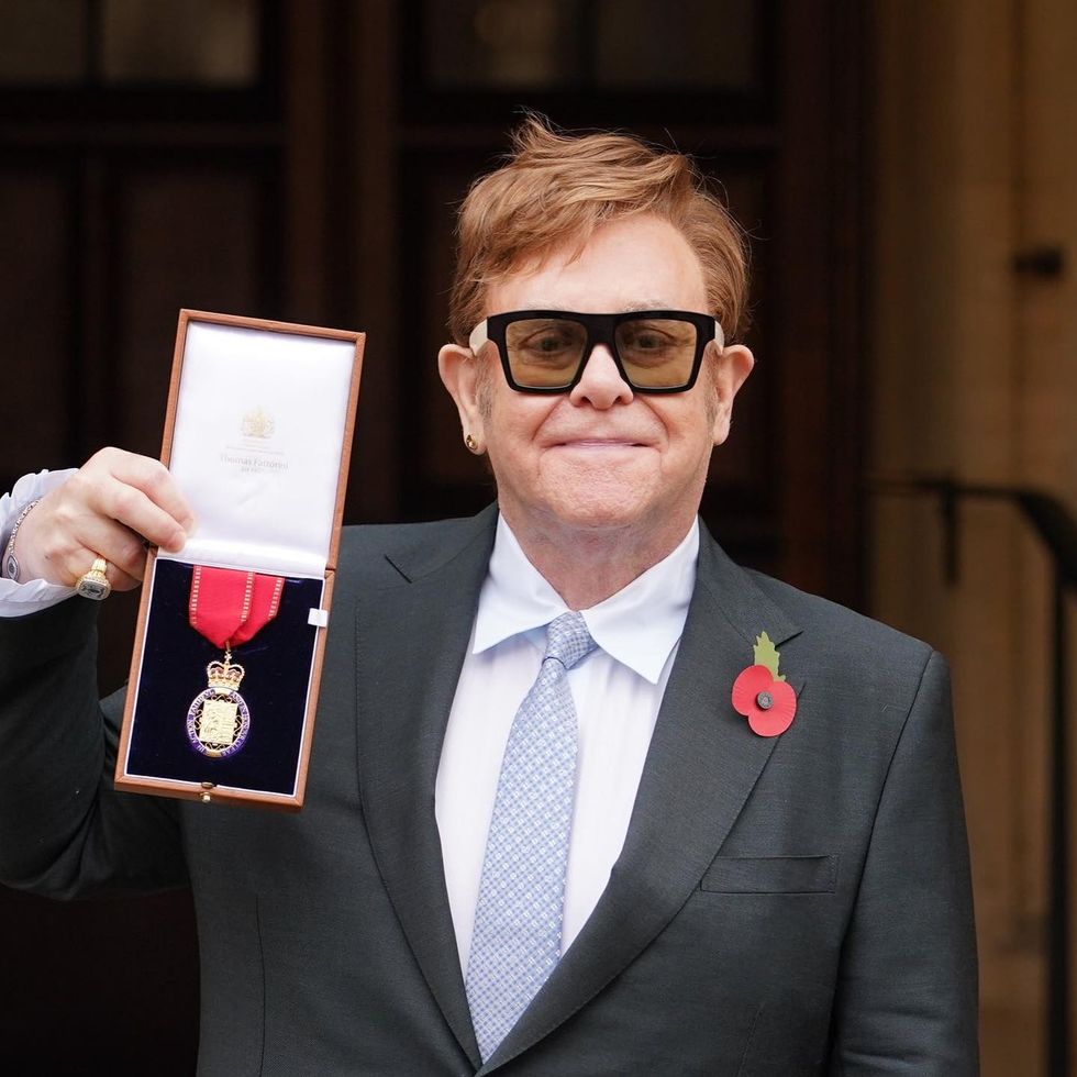 eltonjohn 255564435 256968643129611 3718690944865186761 n