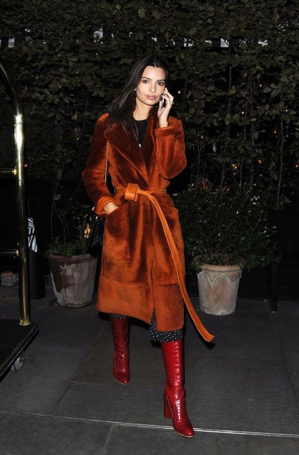 em2f25d8e8b45d8c599ba94ad427449b20