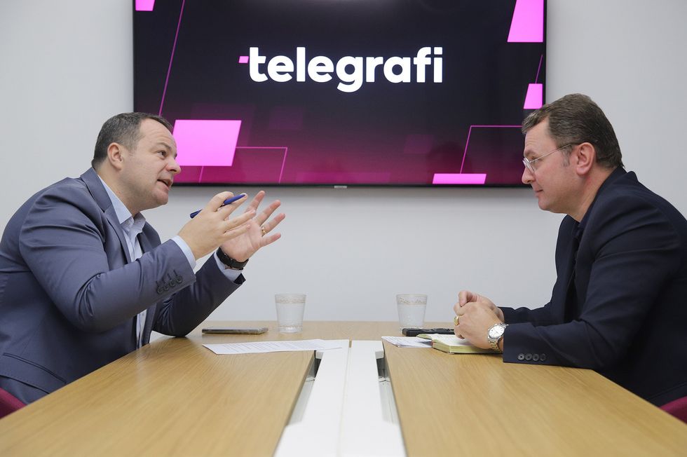 Emanuel Bajra interviste foto Ridvan Slivova 27