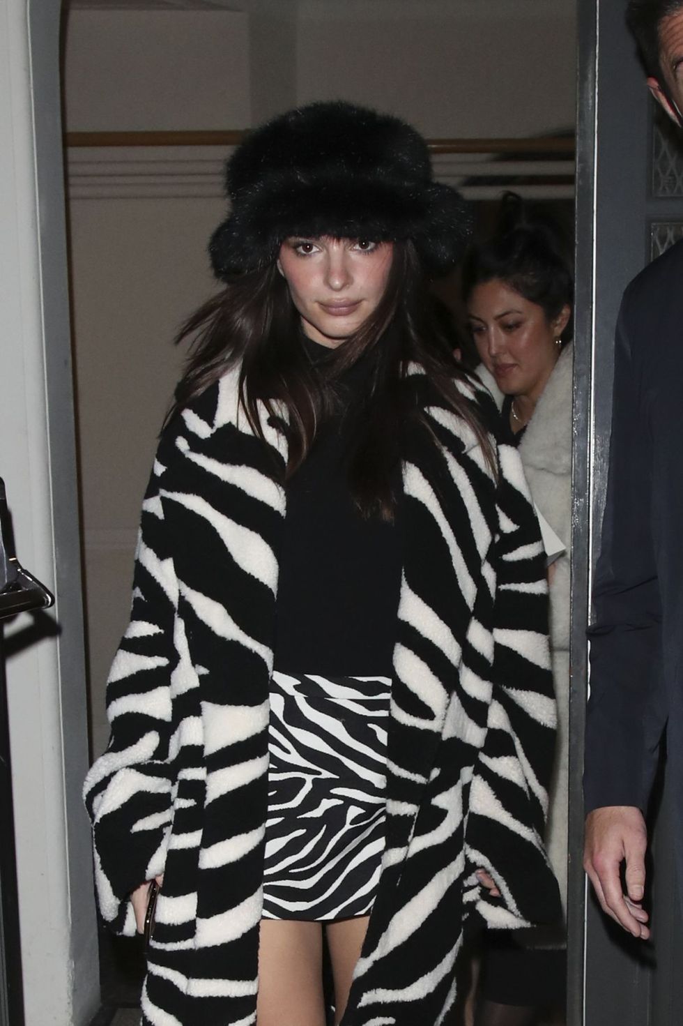 emily ratajkowski arrives at shameless festival inaugural festival of activism against sexual violence in london 11 27 2021 5